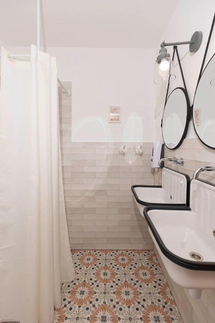 Corsica Hostel Porto-Vecchio, Partie Dortoirs Dış mekan fotoğraf